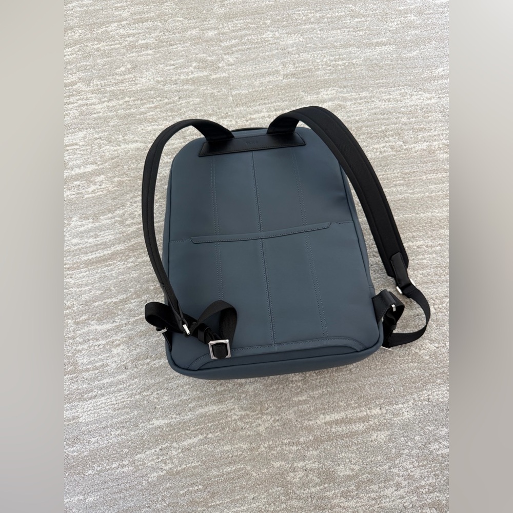 NWOT Tumi Harrison Bradner IV Leather Backpack in Pavement Bomb - Picture 9 of 15